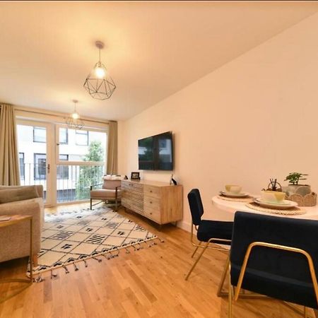 Mulberry House Appartement Stevenage Buitenkant foto
