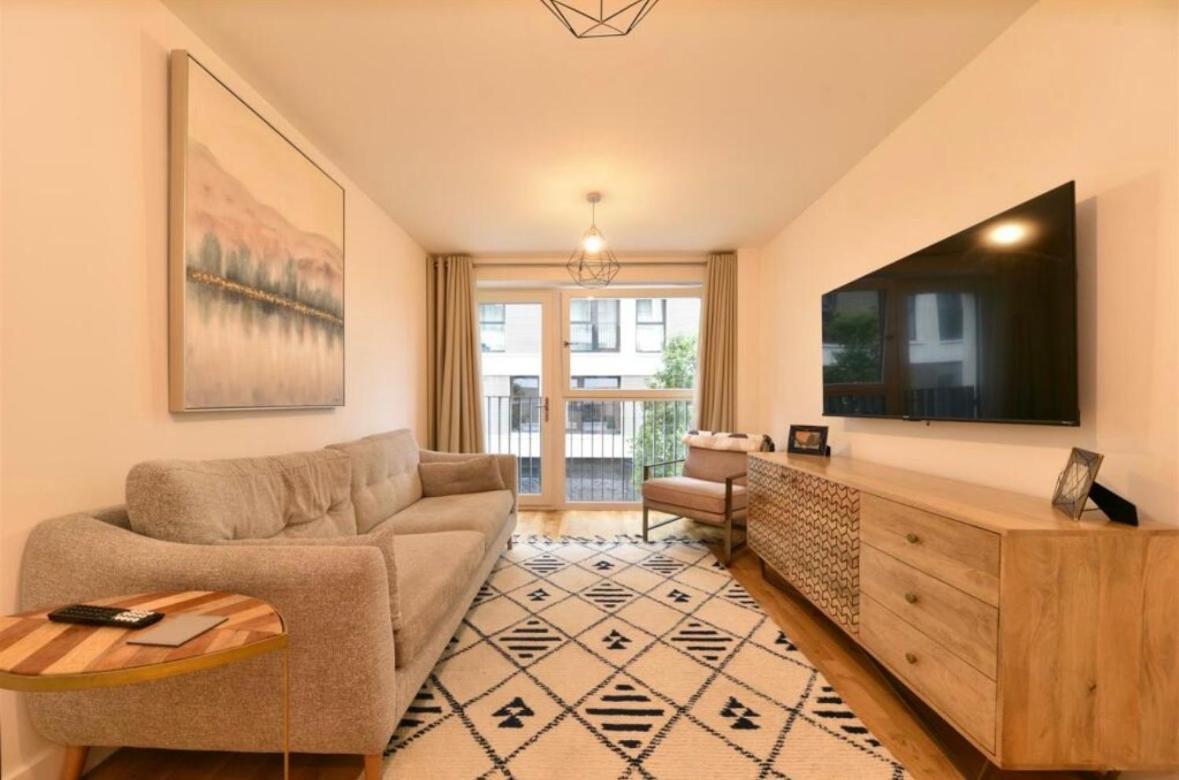 Mulberry House Appartement Stevenage Buitenkant foto