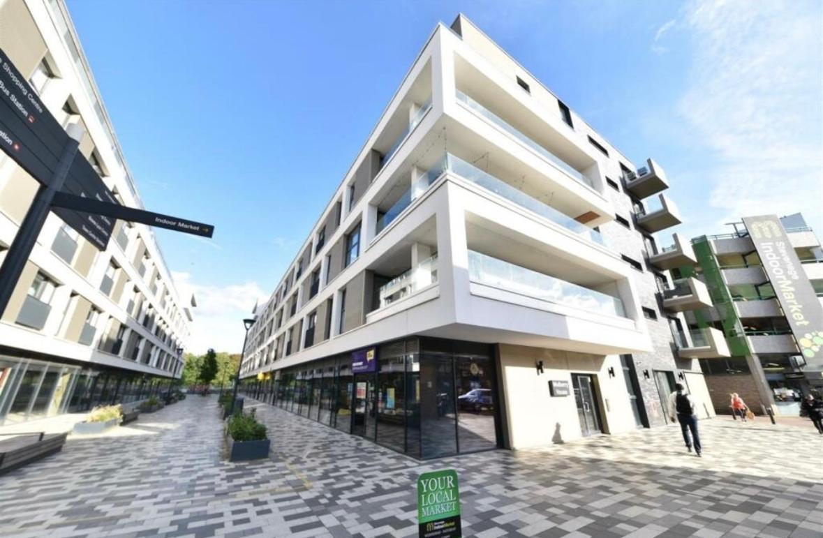 Mulberry House Appartement Stevenage Buitenkant foto